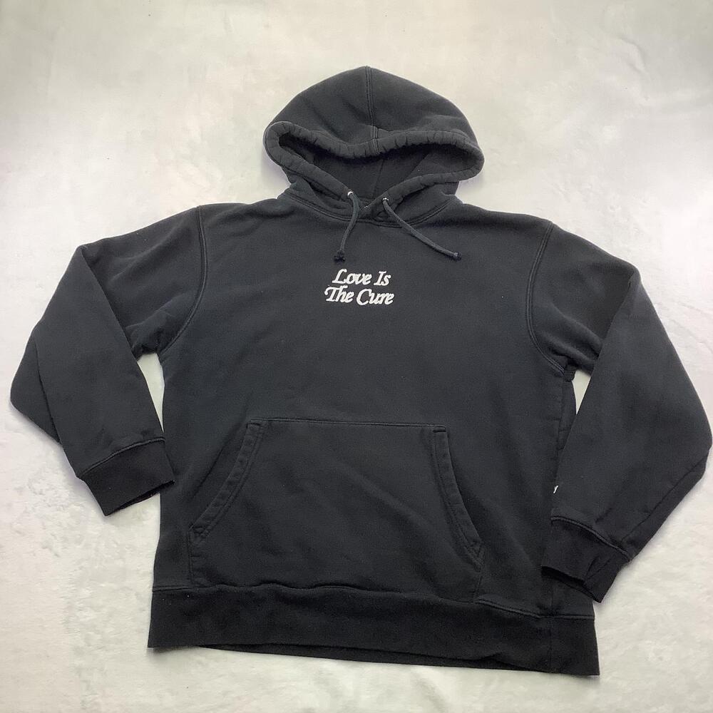 OBEY Hoodie Mens Large Black Love Is The Cure Pullover Fleece Graphic Sweatshirt